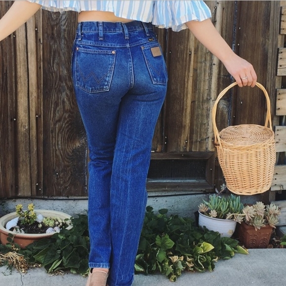 Vintage Wrangler High Rise Straight Leg Ankle/ Short Length Denim Jeans 0/24 - Picture 3 of 16